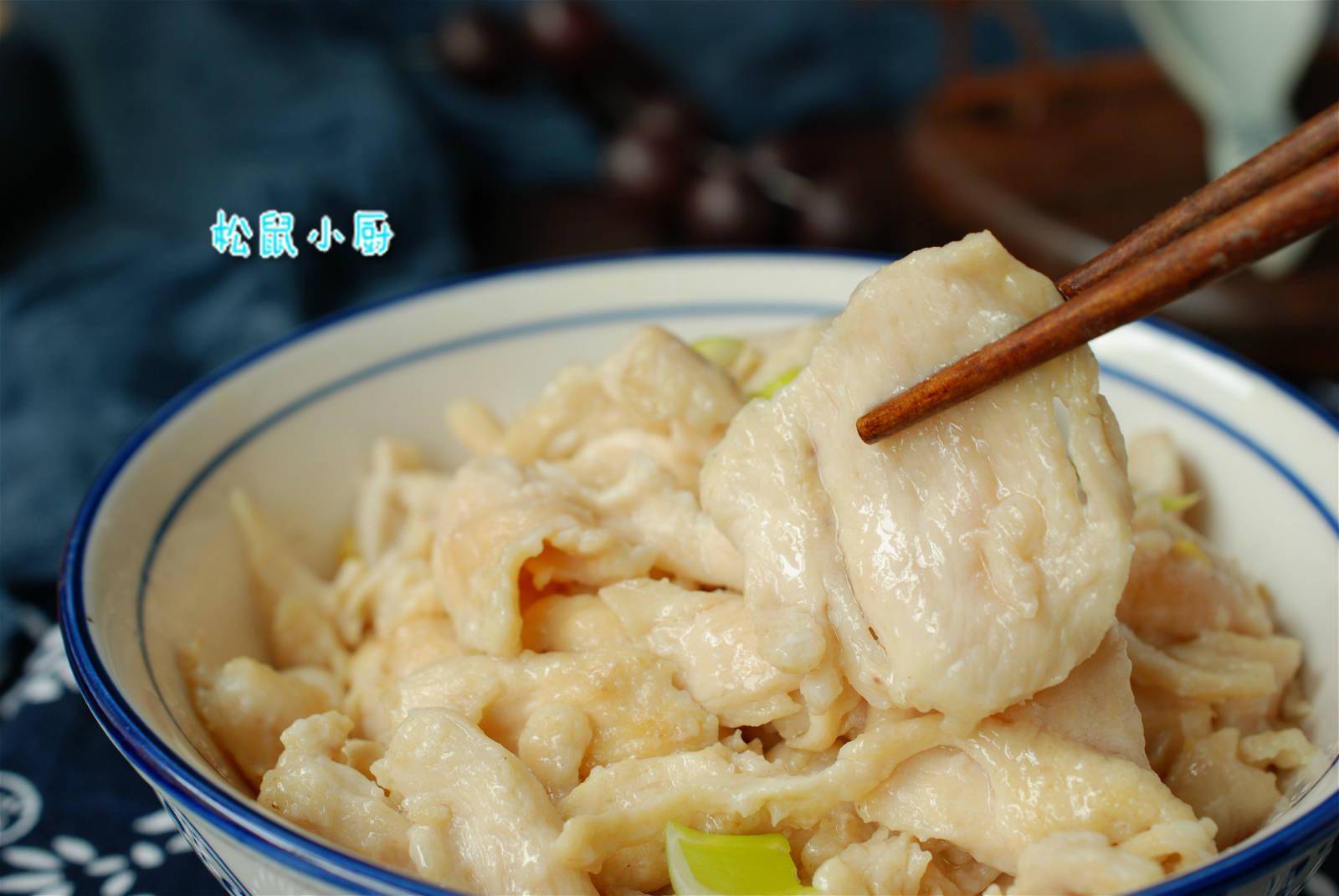 一片鸡胸肉的蛋白质含量 8e3afc475cb947d8ac0fd03adc826194.jpeg