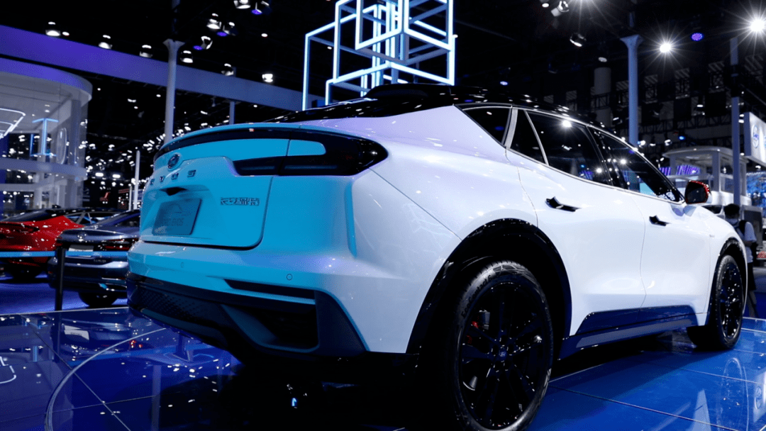 蒙迪欧接棒人福特evos亮相成都车展预计年底上市