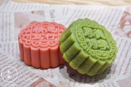 陈淋|以中医理论为制作理念 成都中医药大学校名校训月饼 你爱了吗？