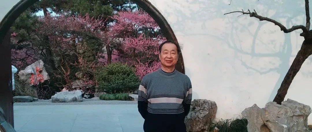 李尚春的诗《咏梅七首》主要表达了什么主题？：探寻傲骨与坚贞