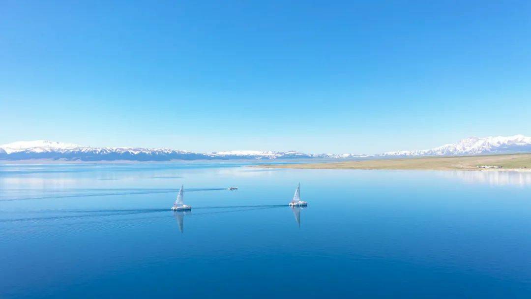 赛里木湖我们的诗与远方