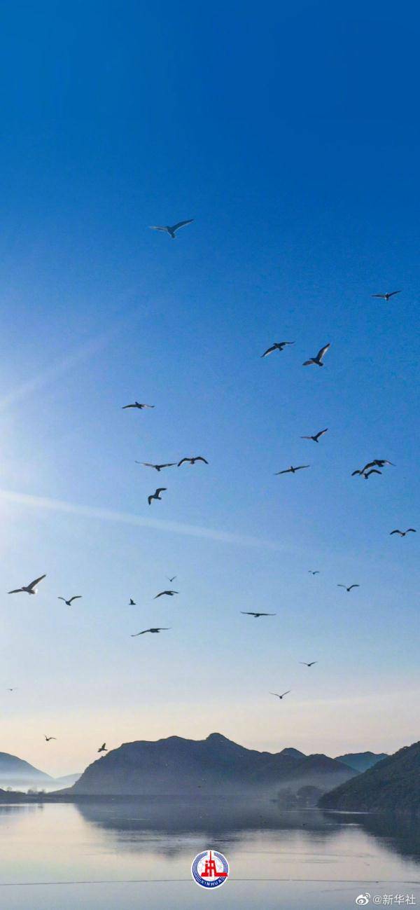 地球|快收藏这份高清蓝天壁纸，一起围观清澈蓝天！