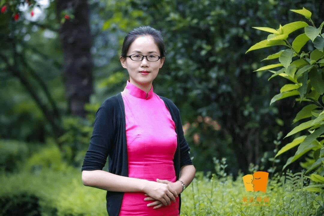 吴艳老师"为人师三部曲"桃李不言,下自成蹊.