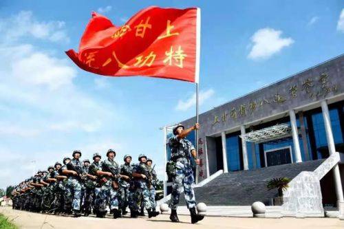 军后来十五军被改编为空降兵部队1952年上甘岭激战43昼夜"上甘岭特功