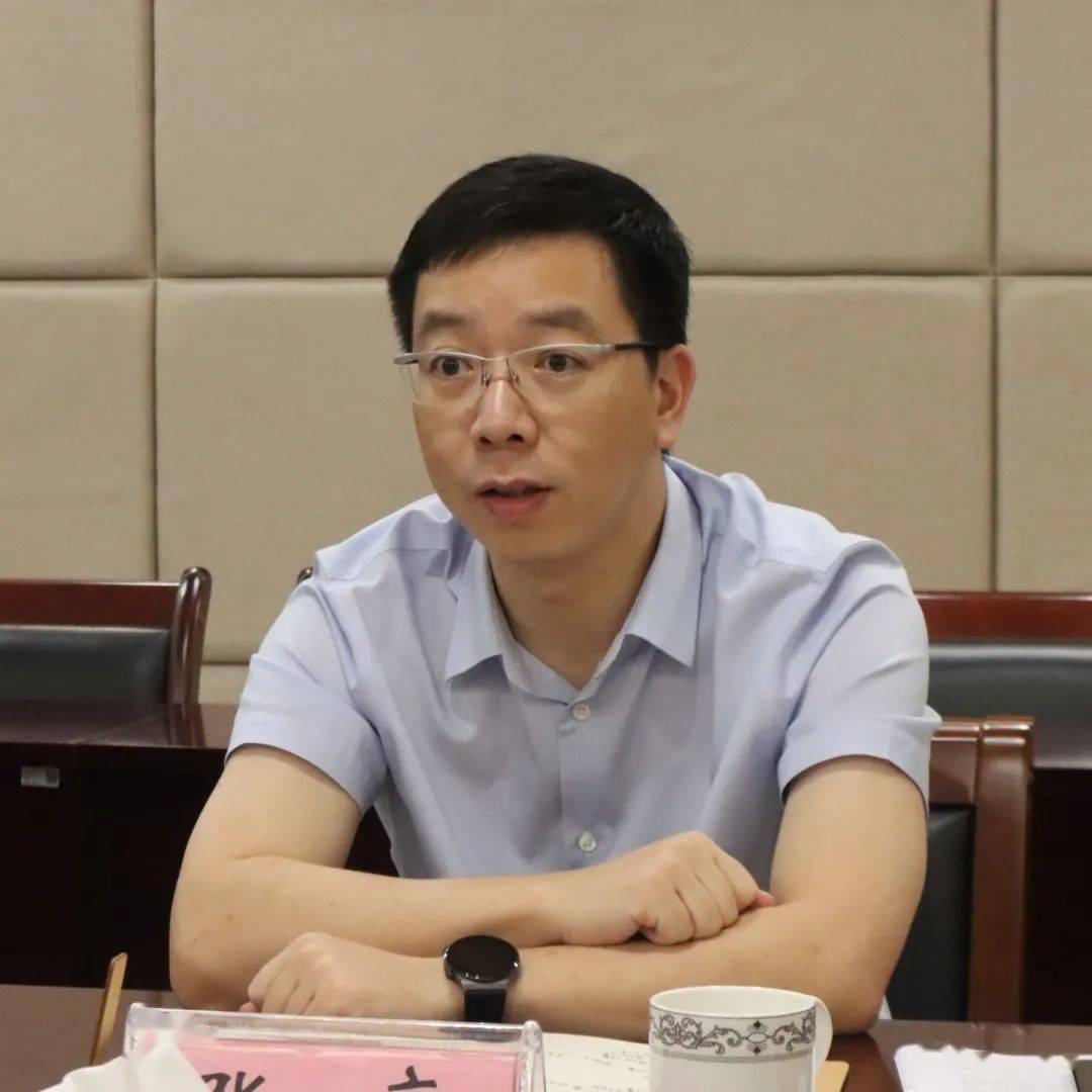副区长,区公安分局局长张亮赴浦阳调研全域感知和"小脑 手脚"建设工作