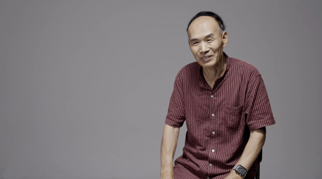 复旦教授开恋爱课爆火:两个人相爱, 生命就活了_梁永安