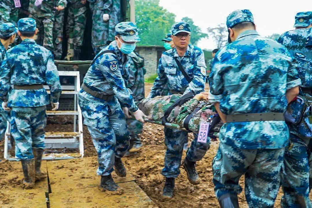 和空軍軍醫大學第一附屬醫院的三支野戰醫療隊齊聚空軍某衛勤訓練基地