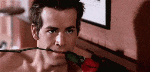 The|这“贱”人,身边美女如云