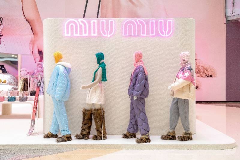 雪山|Miu Miu雪山俱乐部限时店亮相深圳万象城