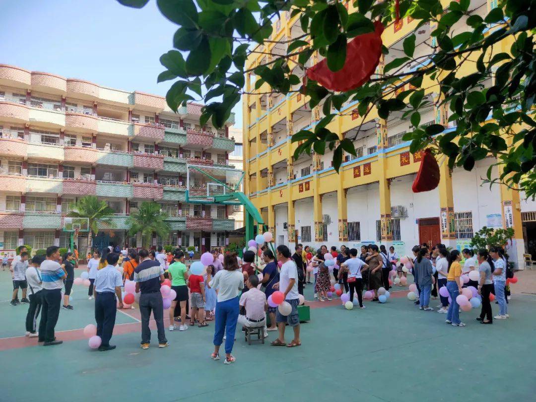 教师节快乐太平镇狮山小学举行教师节活动视频图