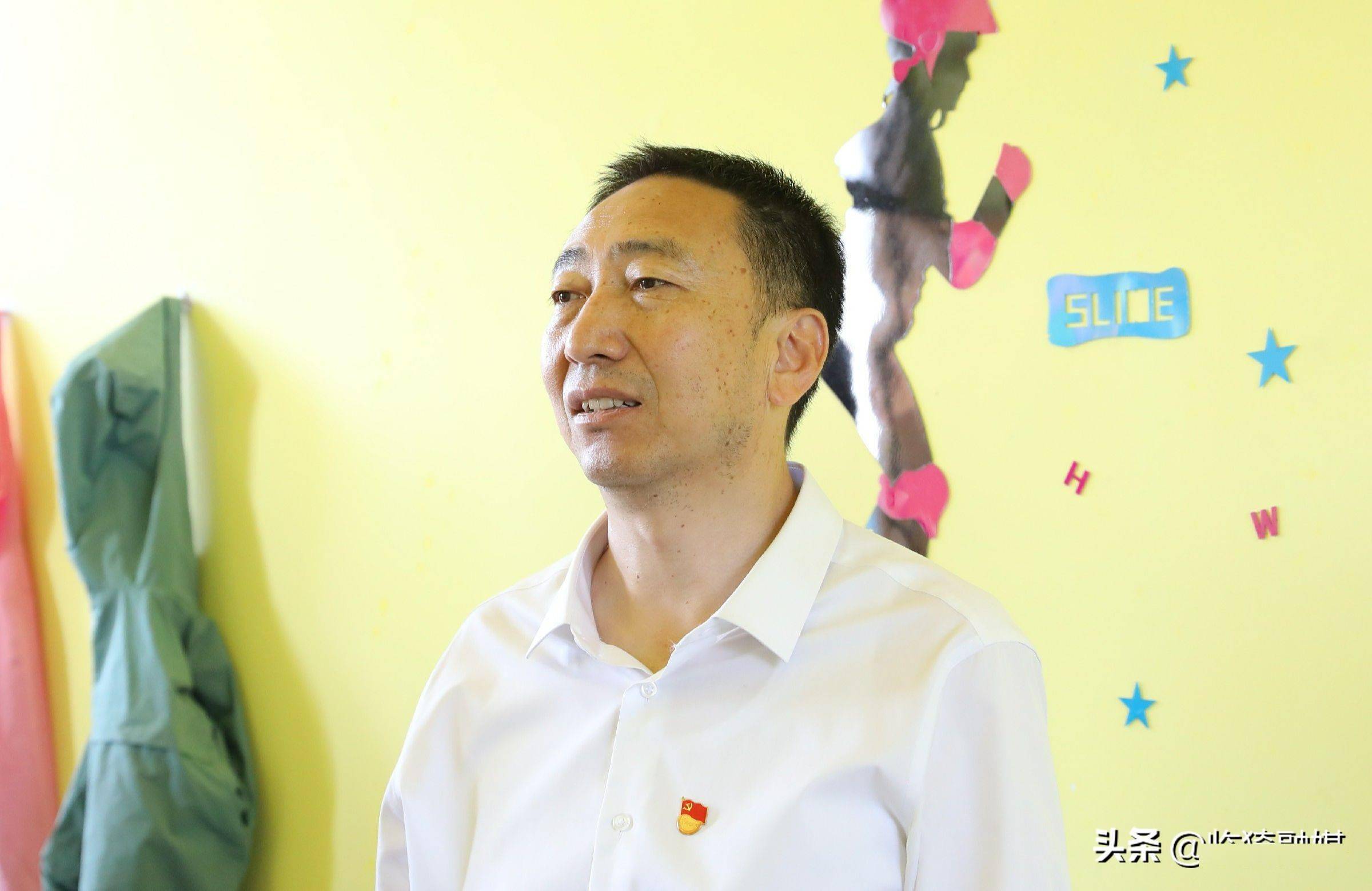 于鹏飞调研指导乡村幼儿园,乡镇小学发展运行情况并看望慰问教师