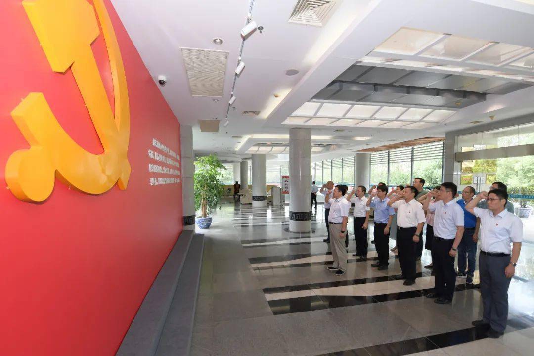 江西省档案馆与南昌航空大学共建党史与思想政治教育基地