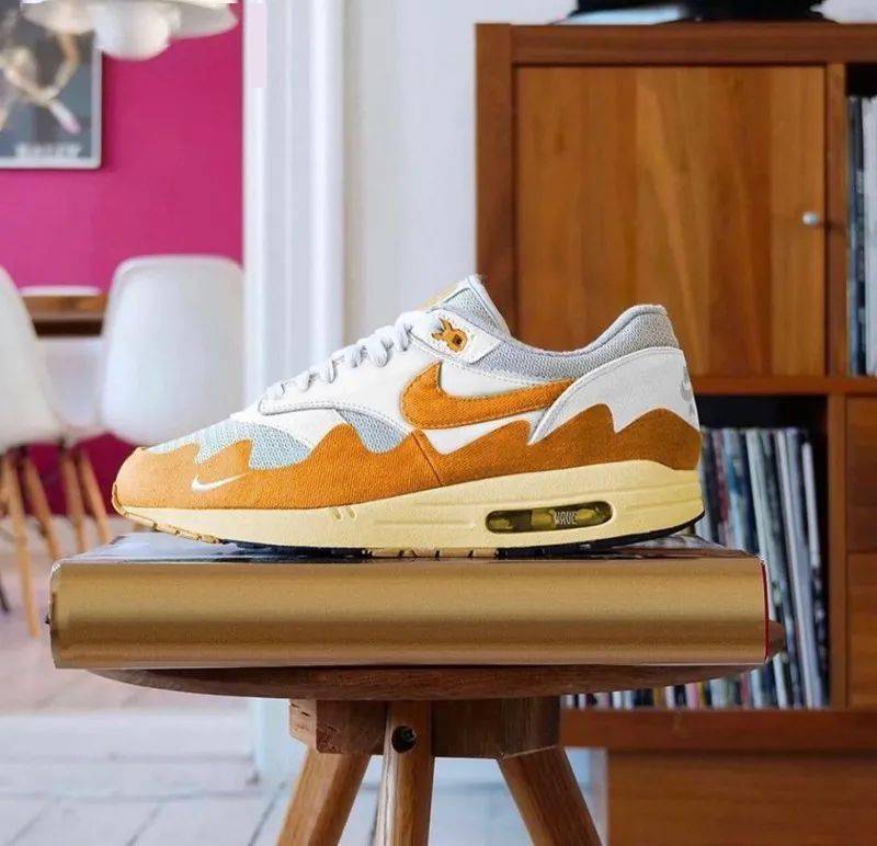 实物|市价 5W 的「神级联名鞋」回归！Patta x Nike 两款最新实物曝光！