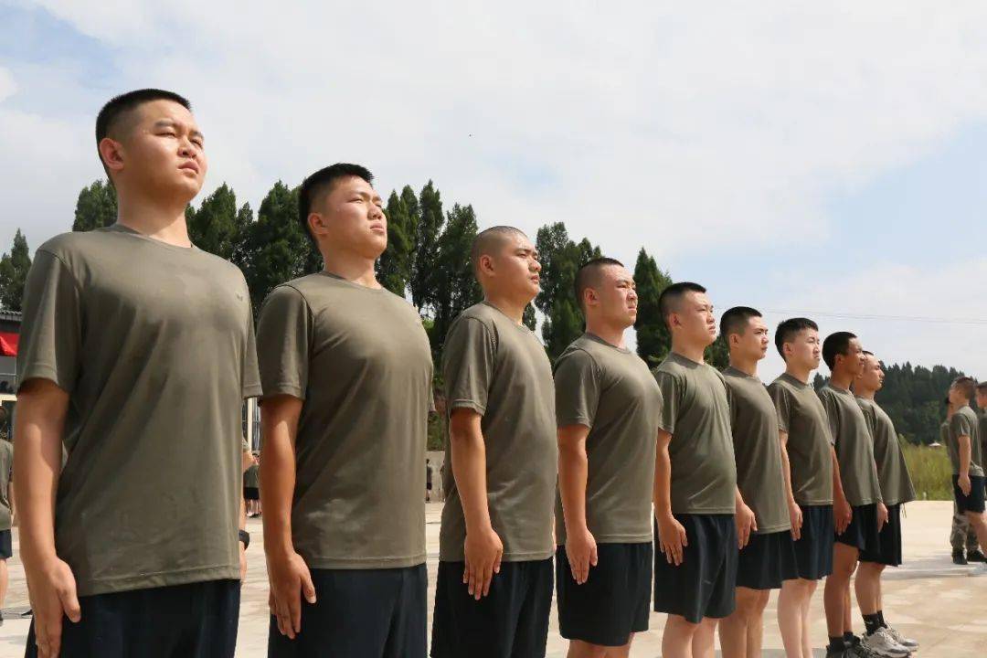 役前教育训练:输送最优质的兵员到部队