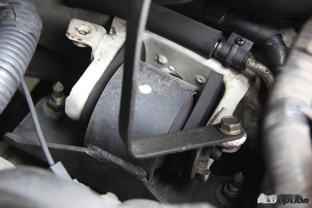 【经典JDM鉴赏】全日本仅发售10台!?Corolla为基础打造的TRD2000降临_搜狐汽车_搜狐网