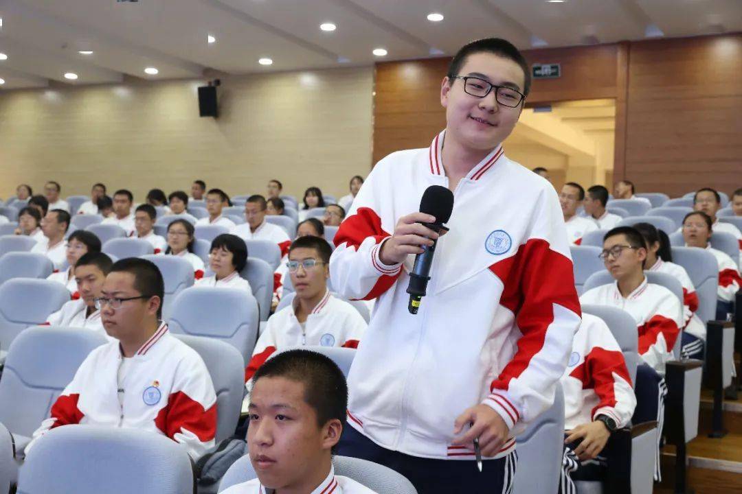 今日一中 | 呼和浩特市第一中学"法治进校园"活动