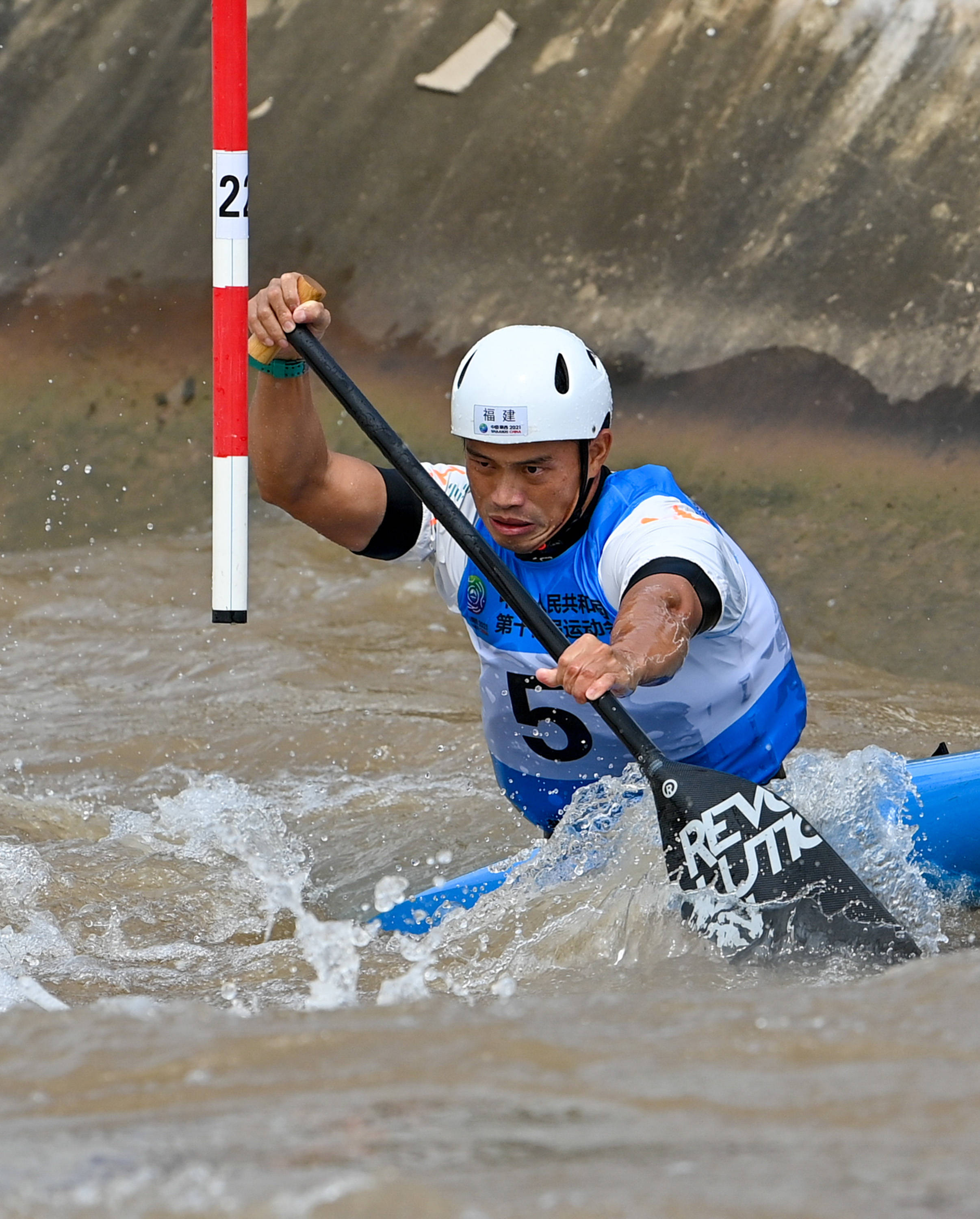 皮划艇激流回旋男子单人划艇决赛赛况