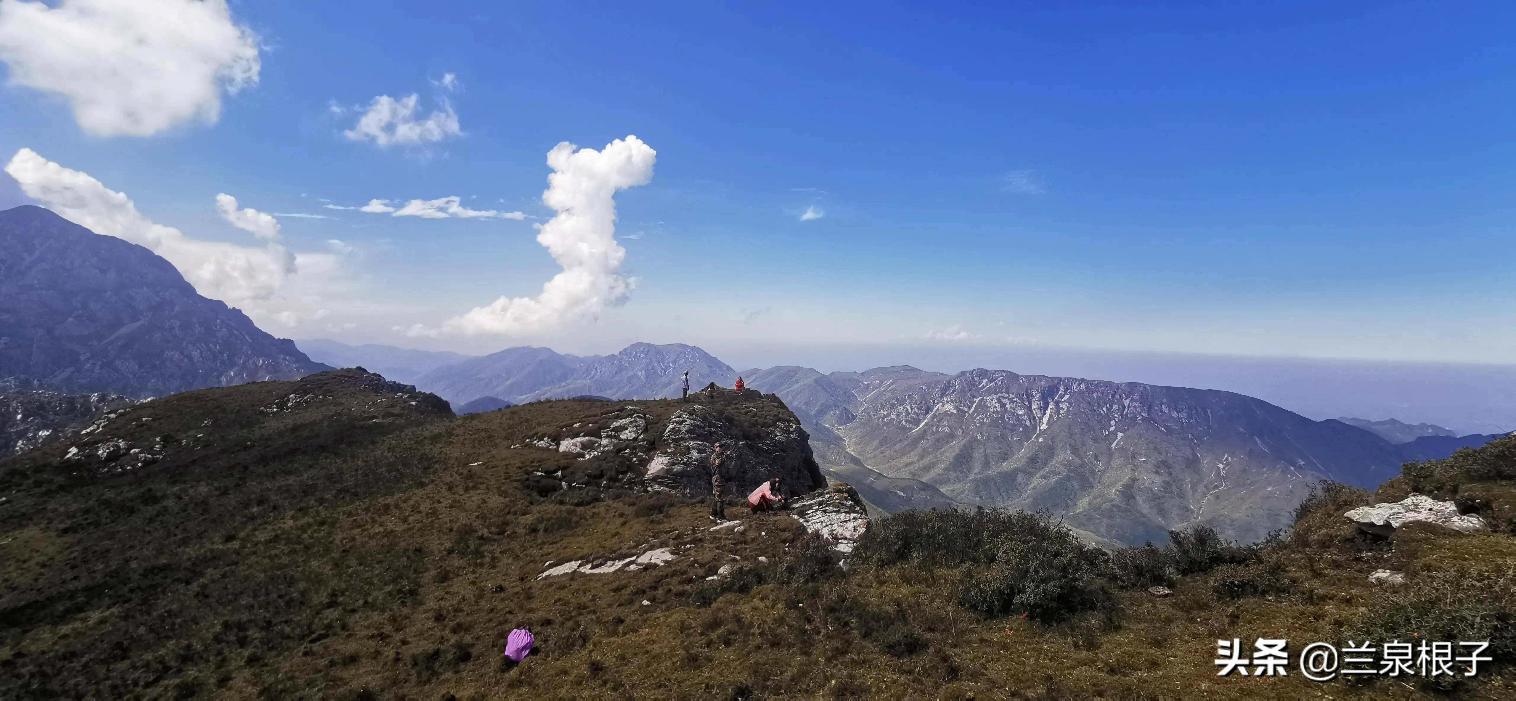 定西分水岭徒步穿越桌子坪