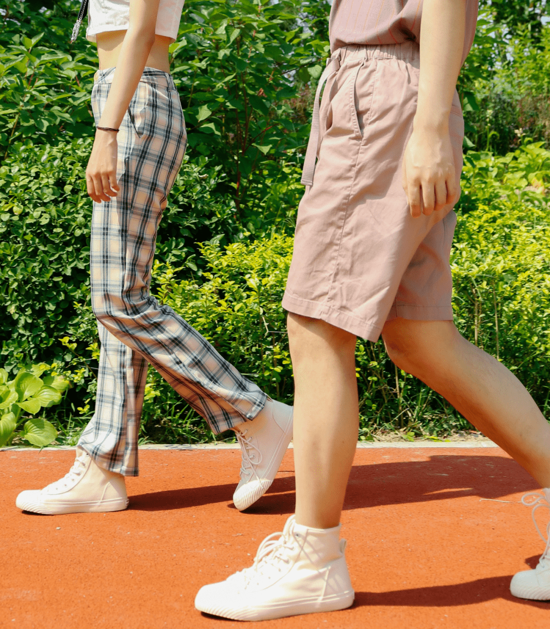 男女|人手一双的雨天快乐鞋终于返场！舒适百搭、穿满四季，谁会不爱它？