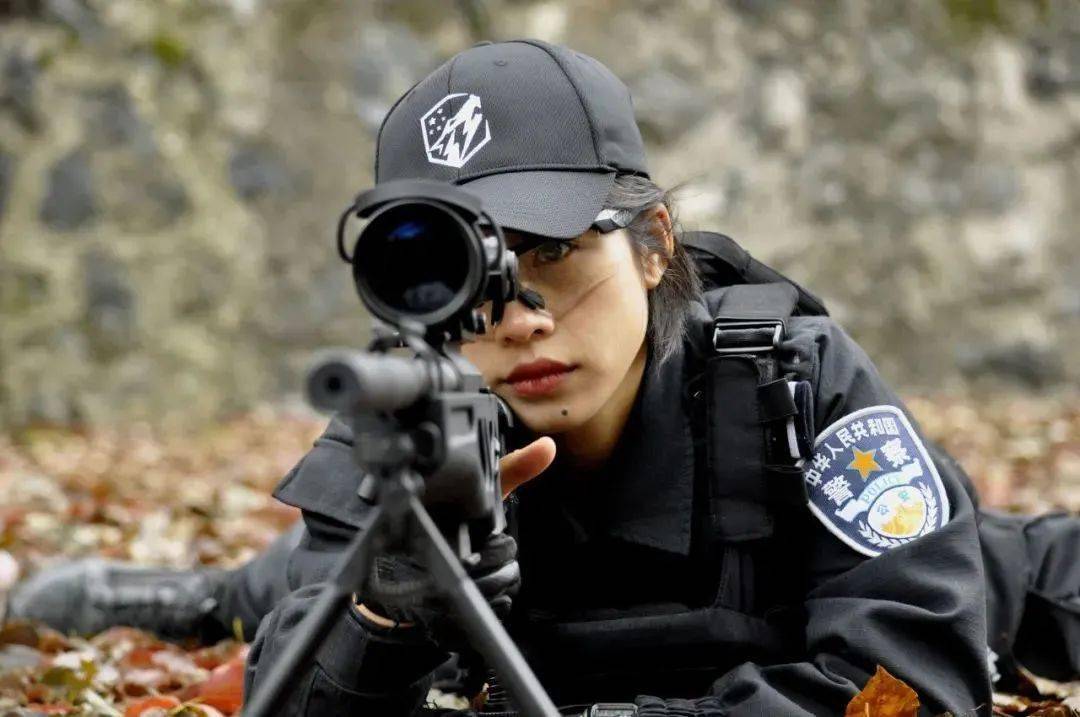 中国女警察相片图片