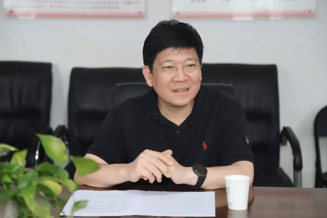 鹤壁市中级人民法院党组书记,院长刘明调研走访淇县"四大一送61情暖