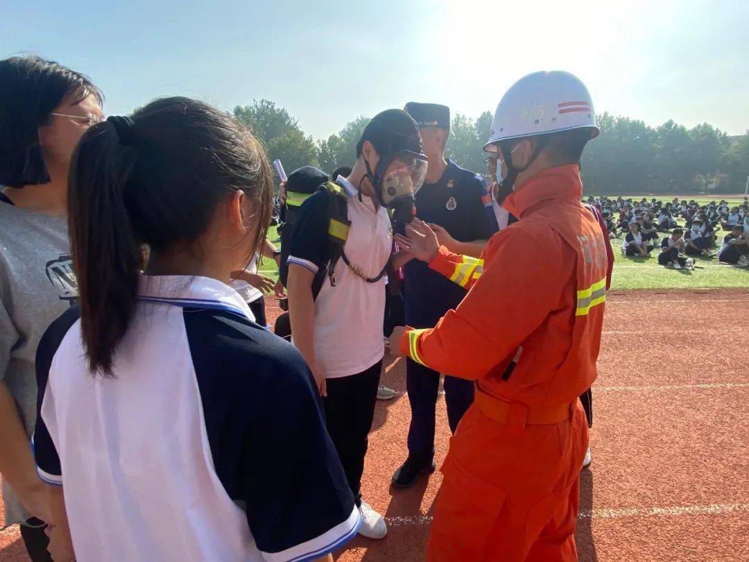 衡水支队"消防知识进军训"活动持续升温_故城县