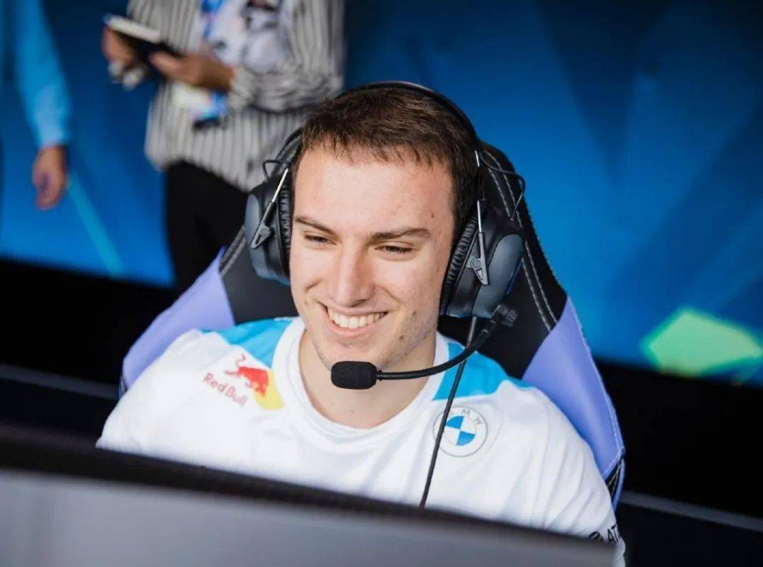 g2上单wunder改id自嘲,perkz骑脸嘲讽g2,mikyx承认今年很失败