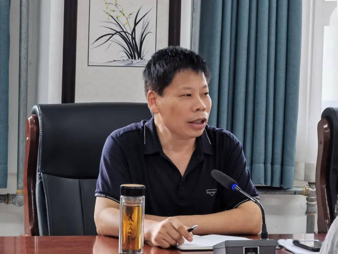 汝州一高积极组织学习市委书记陈天富同志在庆祝第37个教师节暨表彰