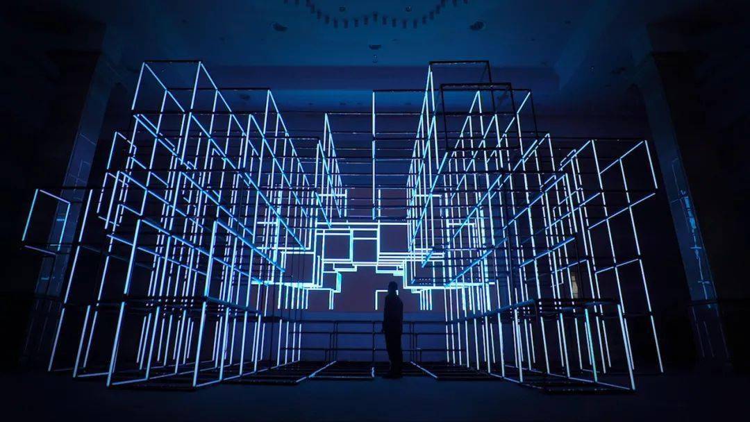 画廊独家观察费俊艺术与科技构建碎片化时代的超链接