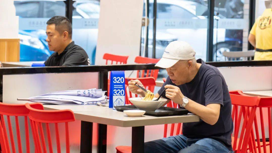 首批|首批13家！崇明人买早餐又添好去处