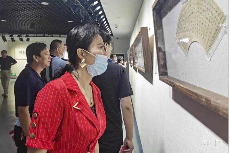 市民|汇三馆精品于一厅 近60幅泰州历代名家书画精品展出