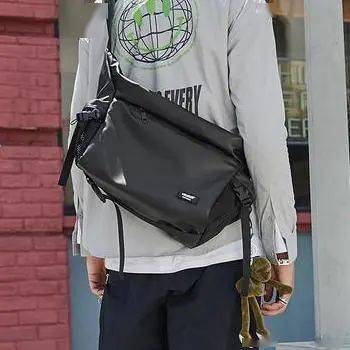 设计|让男人一见痴迷「巨能装」斜挎包！出街背它帅炸整条街