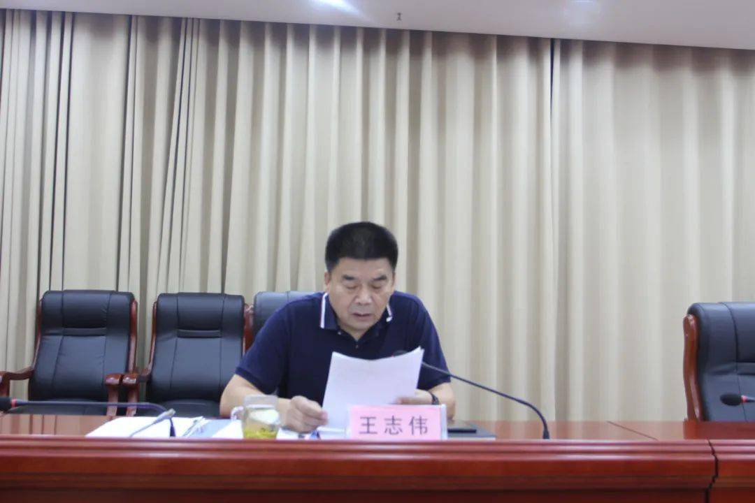 区市场监管局联合区烟草专卖局组织召开"护航行动"(2021)专项整治暨"