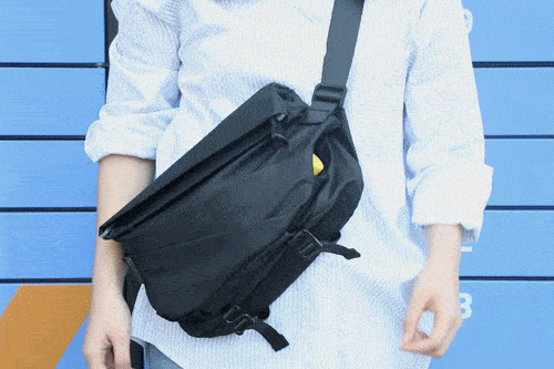 设计|让男人一见痴迷「巨能装」斜挎包！出街背它帅炸整条街