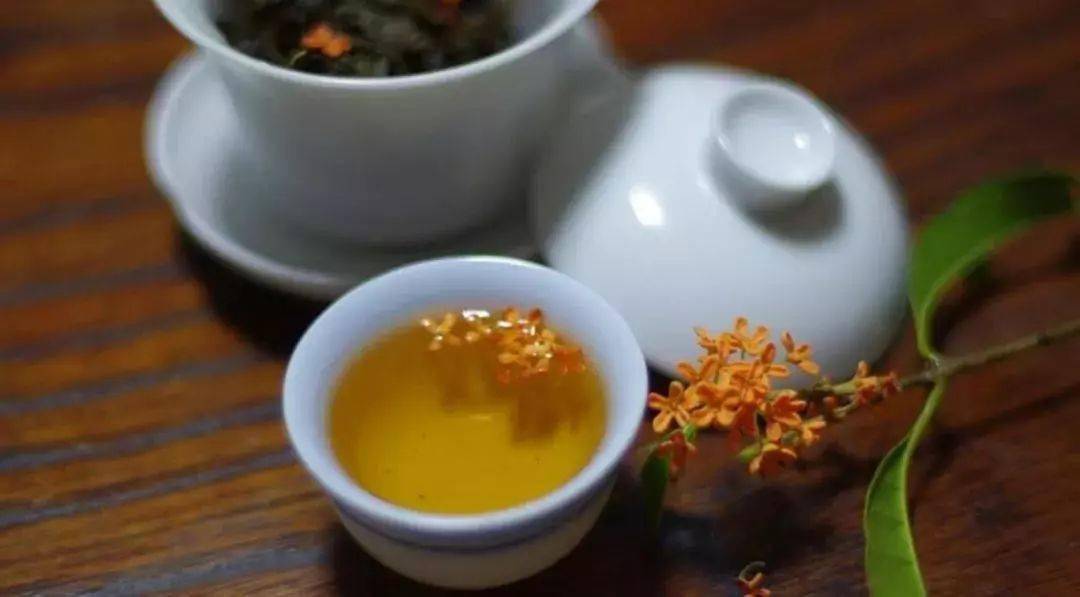 夏天适合喝什么茶祛湿寒 18f102f48057427093b0a475c0f584b8.jpeg