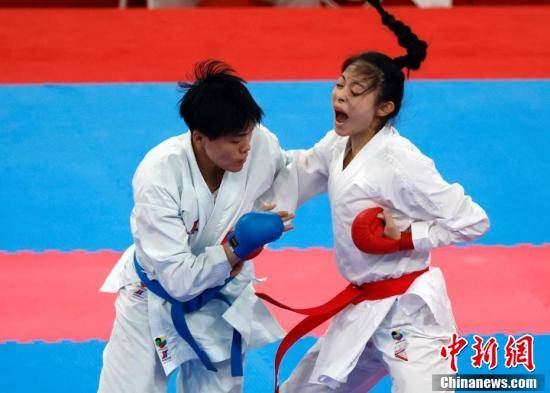 选手|北京队选手龚莉获得空手道女子+61公斤级比赛冠军