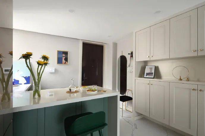 入户玄关墙上挂衣钩 1c4f9b8be62149ca8fa688920d7b89b1.jpeg