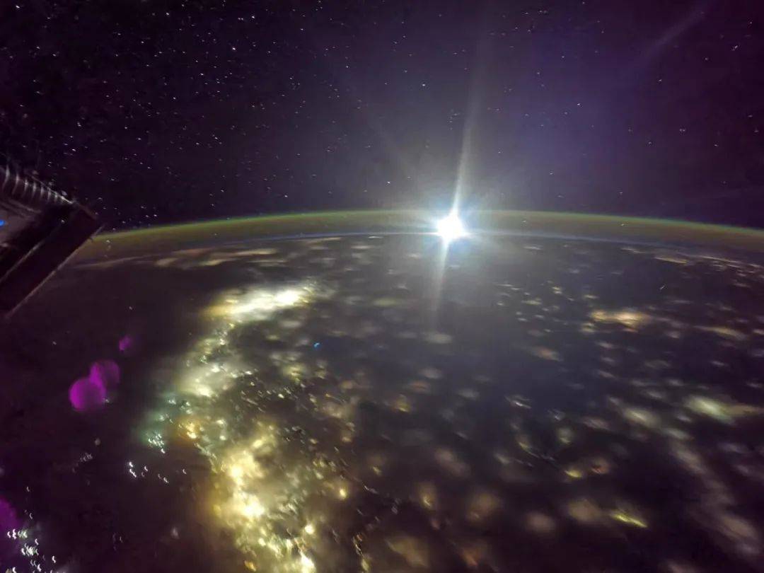 图片|来自太空的“礼物”曝光！