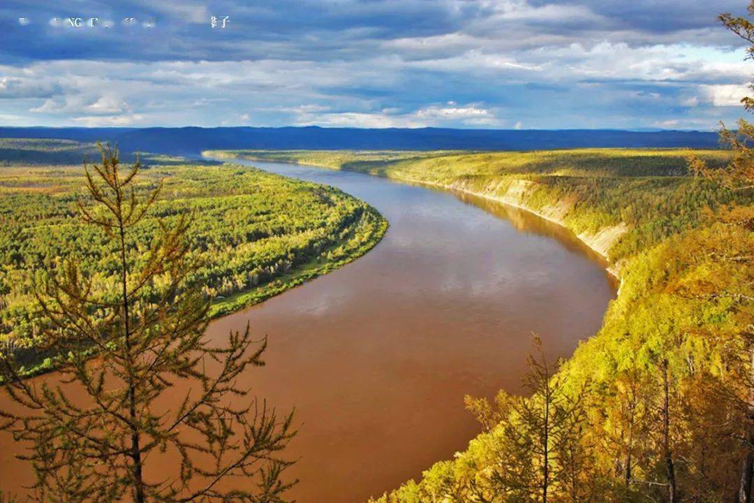 越往北越美神州最北半岛最北草场最北的美丽乡村