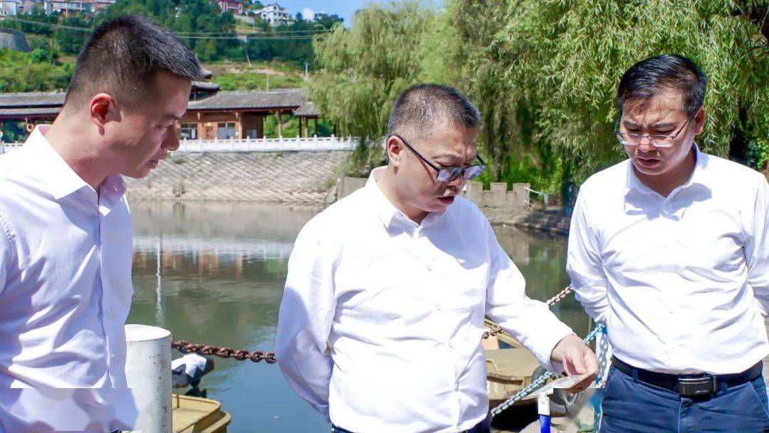 盘州发布肖明督导水上交通及景区安全保障工作