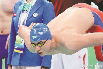 项目|深圳帅哥陈俊儿200米蝶泳夺冠