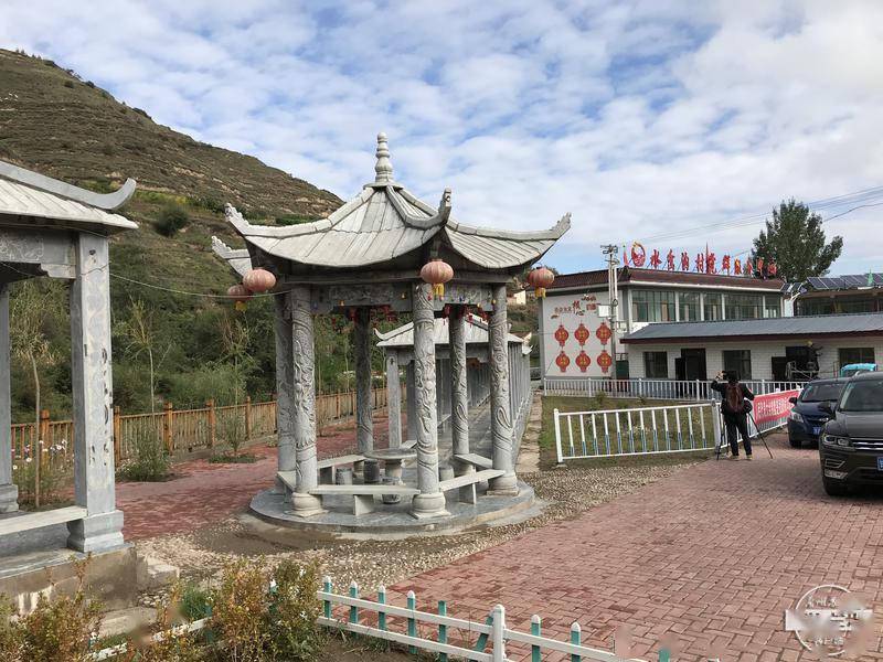 兰州美丽乡村记者行走进榆中县水岔沟村冯湾村