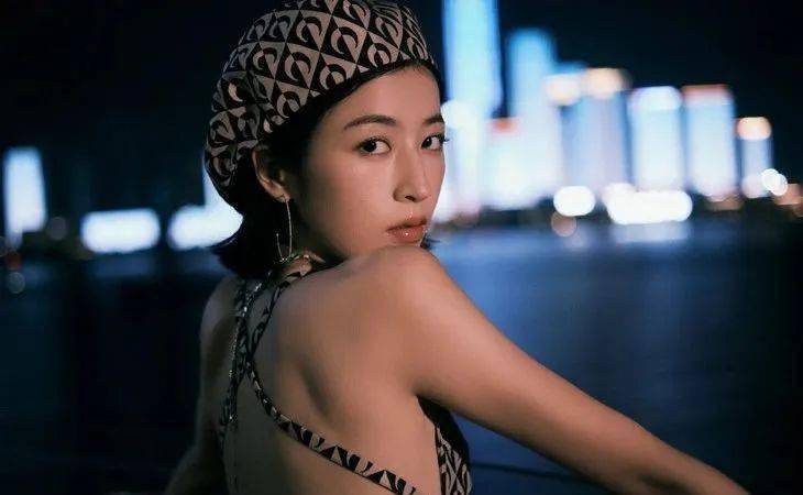 戴法和 OMG | 这帽子……我戴好像会很好笑的样子？？？