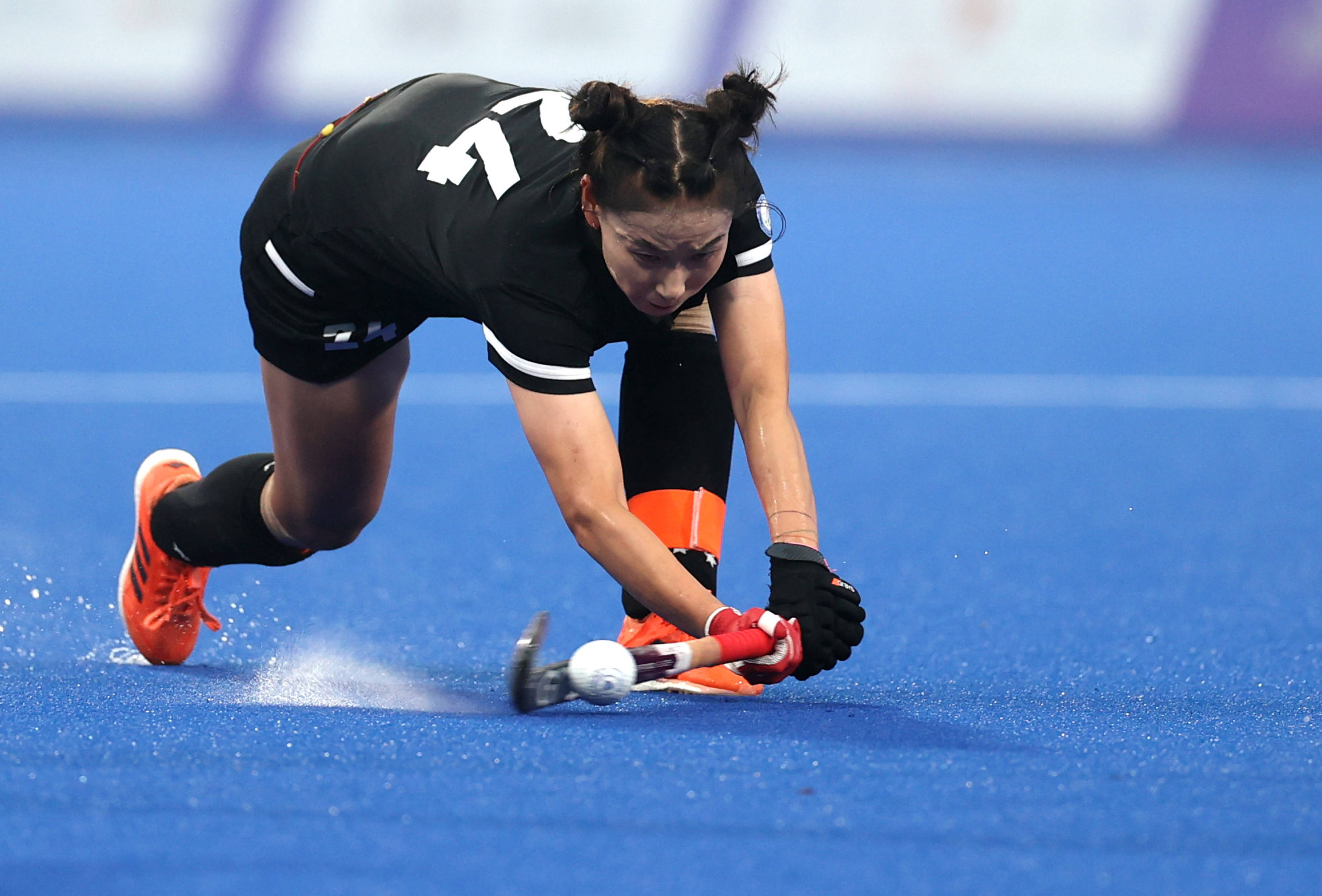 曲棍球——广东队获得女子组铜牌