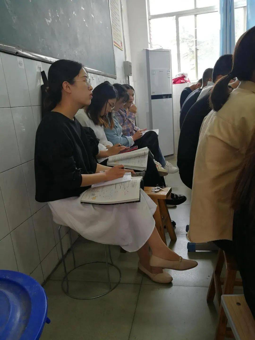 传道授业!章丘五中这位老师这样做