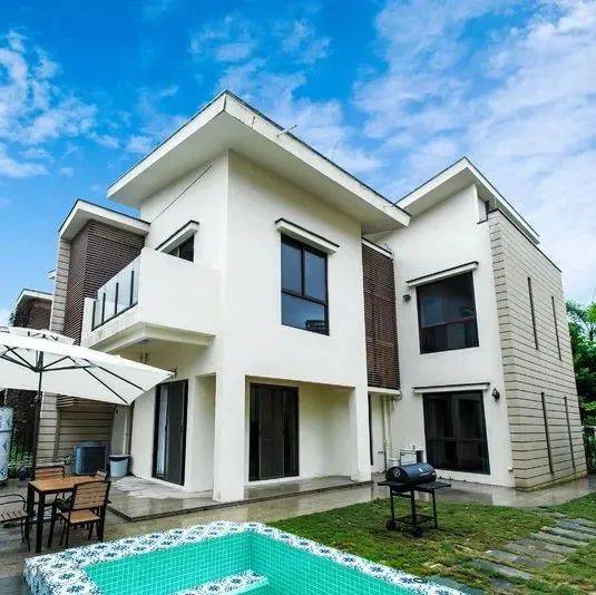 【国庆两晚连住套餐】¥2699元抢阳江海陵岛保利星空主题4房别墅三天两晚套餐,赠送10人份烧烤套餐,KTV动麻将BBQ~_度假村
