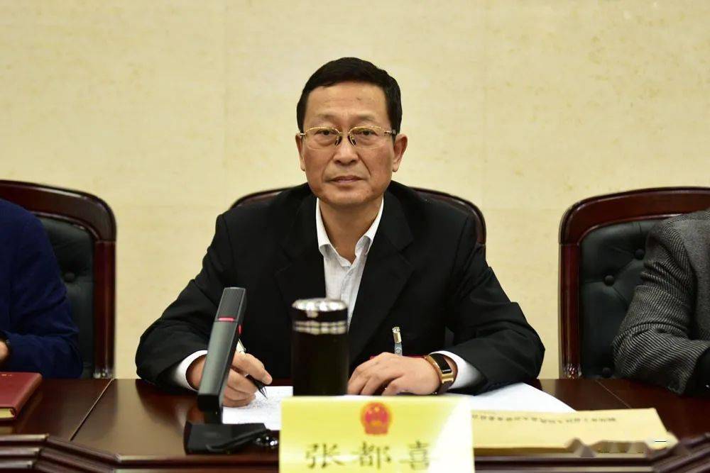 最新任命焦耀奇为王益区副区长邱彦刚为王益区监委副主任代理主任