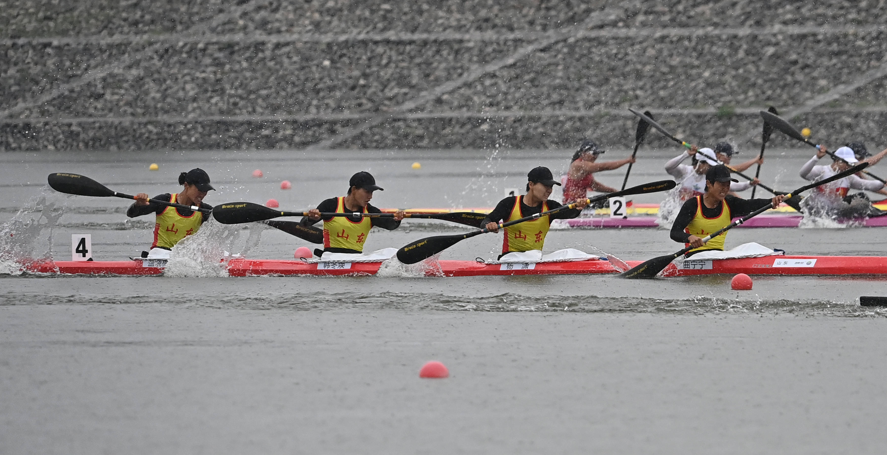 皮划艇静水女子500米四人皮艇决赛赛况