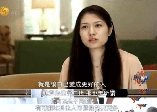 声色什么厉成语_不动声色的图片