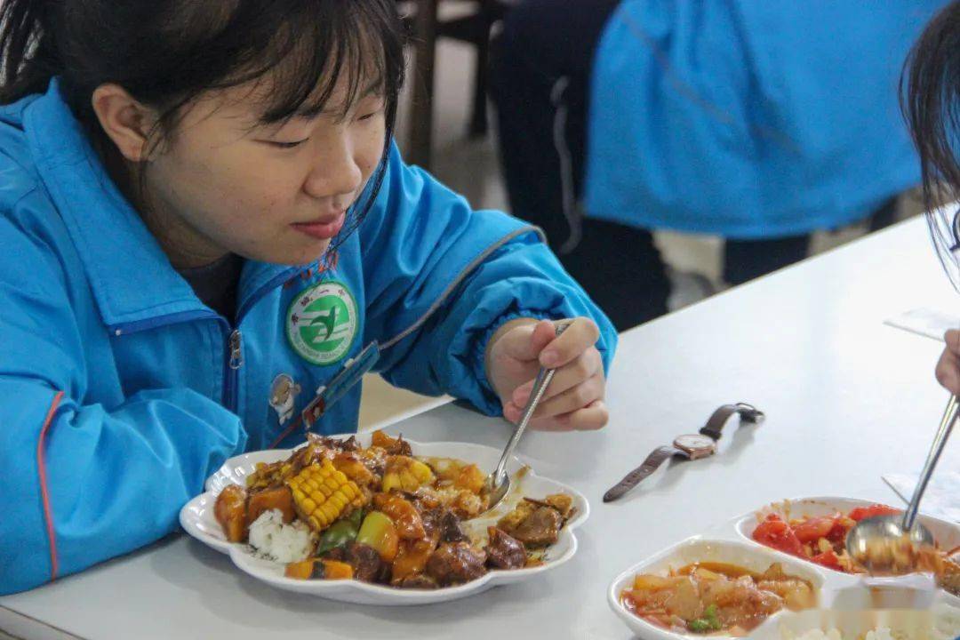 晉城一中食堂大揭秘,學霸的